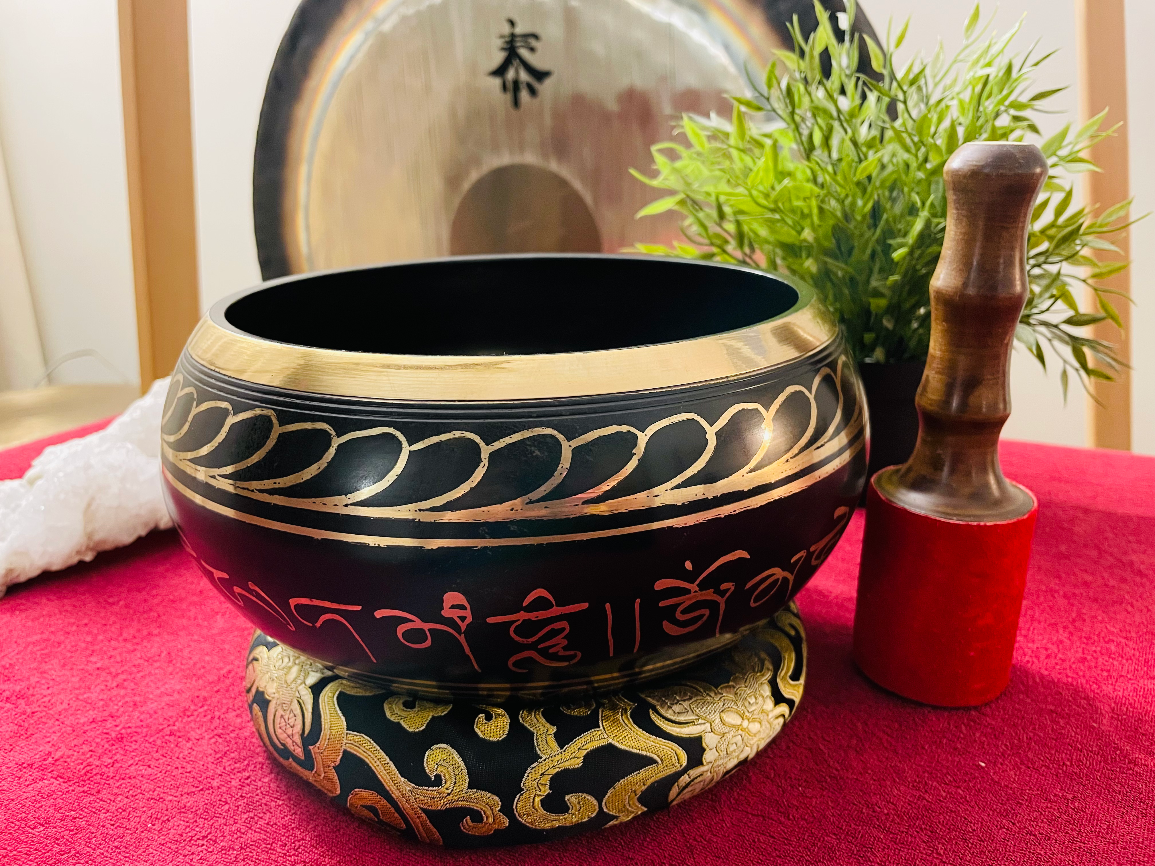 Engraved Nepalese Bowl - 20 cm
