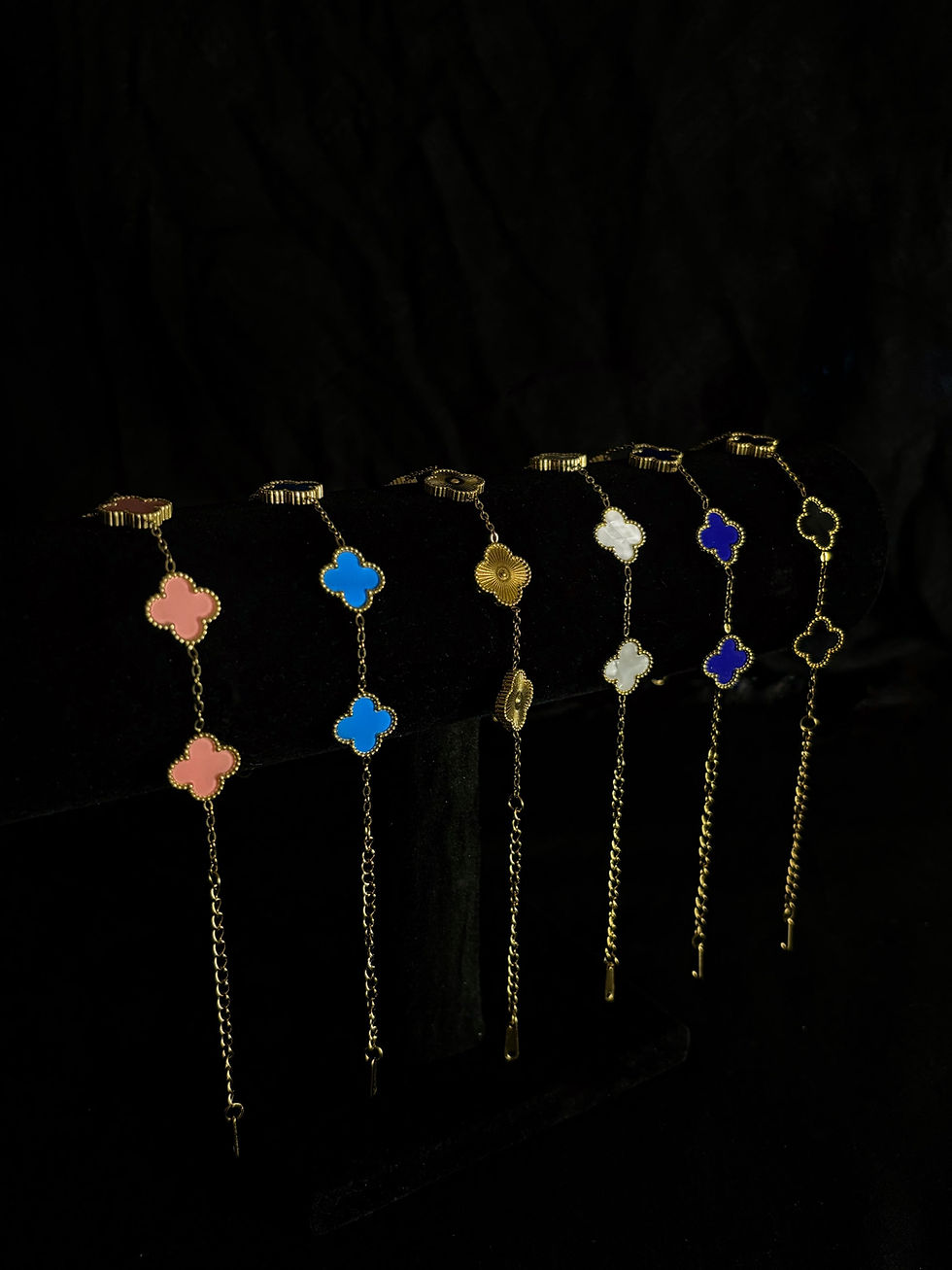 Miniaturbild: Kleeblatt Armband Weiß
