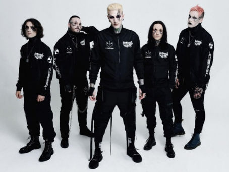 MOTIONLESS IN WHITE Releases Music Video For New Single 'Masterpiece'