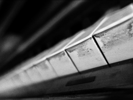 An old but endless discussion II : Virtual instruments vs. Real instruments