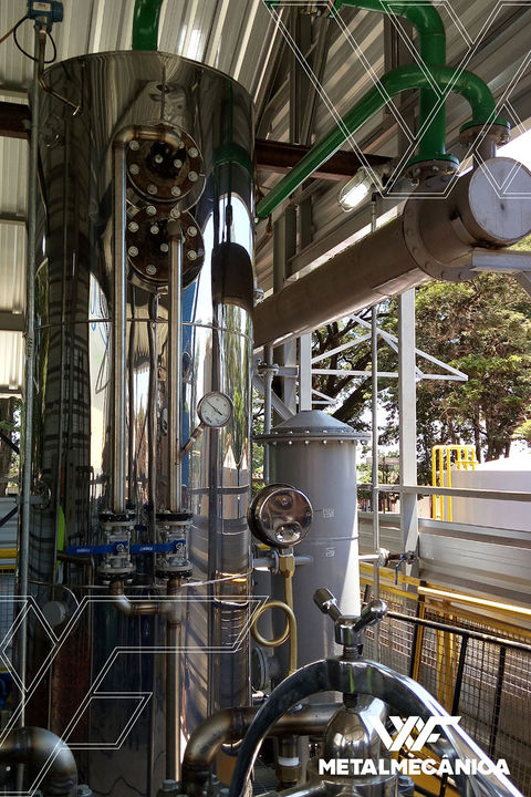 Reator com isolamento e centrífuga para indústria