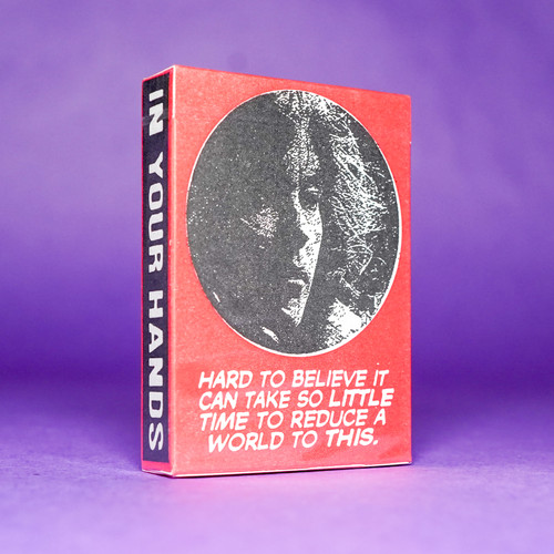 ANYONE RUNAWAY WORLD Runaway World Playing Cards