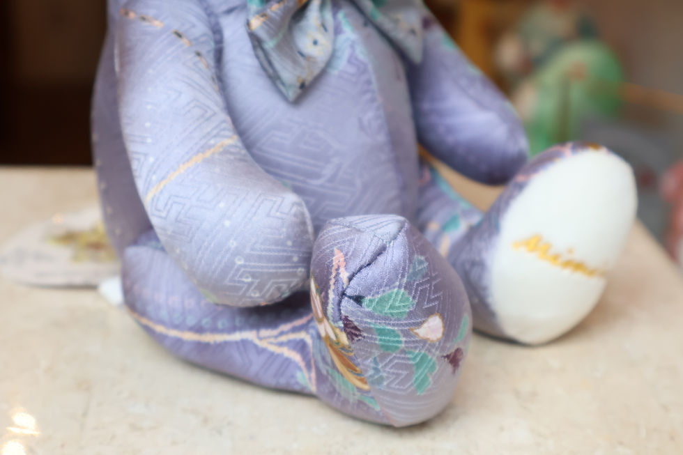 Thumbnail: 258 TSUBAKI Kimono Bear (middle)