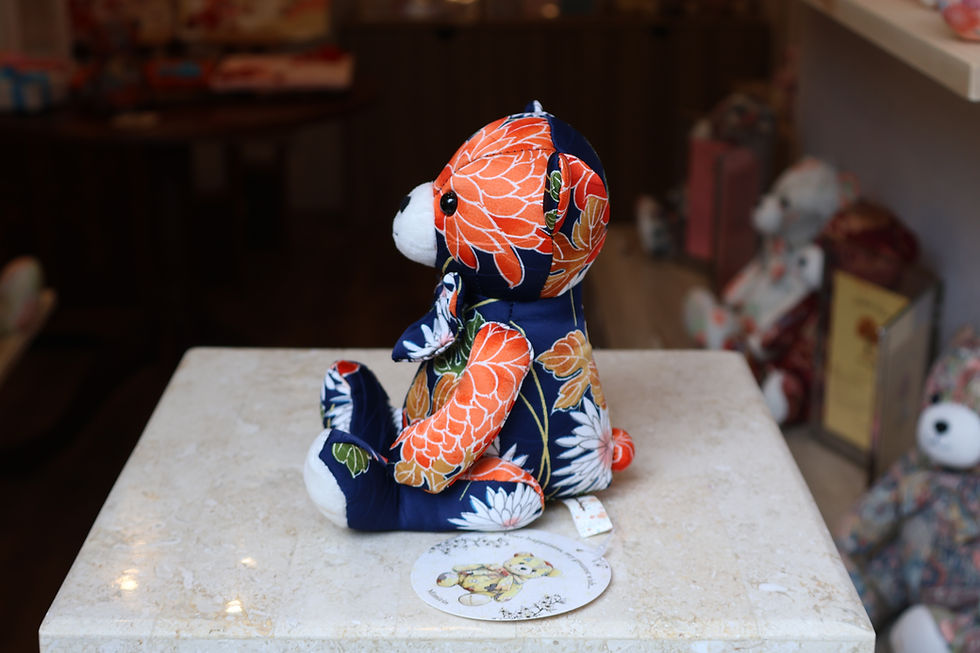 Thumbnail: 150 KIKU Kimono Bear (small)