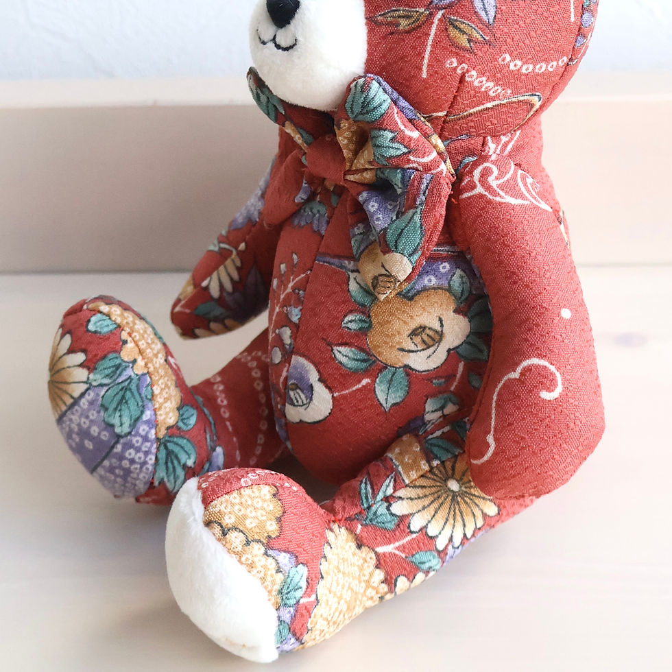 Thumbnail: 010 KIKU Kimono Bear (small) 