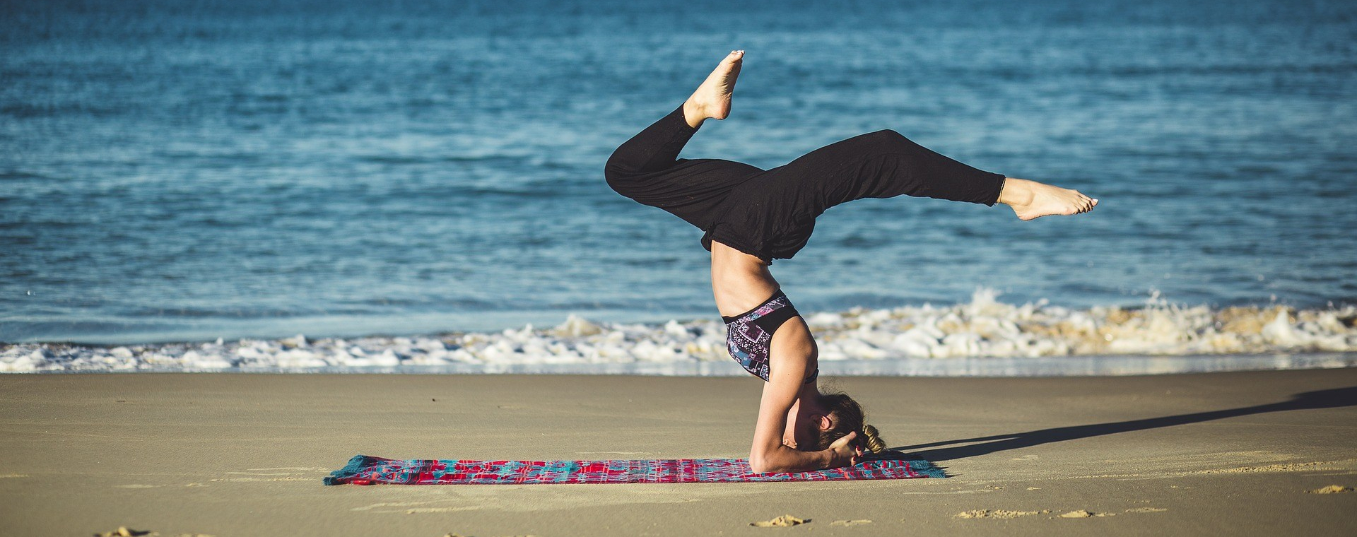 yoga-1842292_1920.jpg