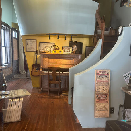 Discovering Binzer's Custom Framing
