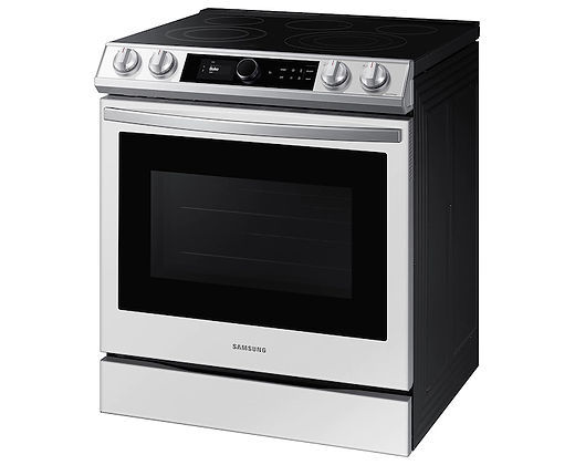 Thumbnail: Bespoke 6.3 cu. ft. Smart Induction Slide-in Range with Air Fry