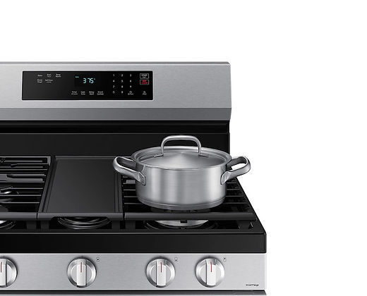 Thumbnail: 6.0 cu. ft. Smart Freestanding Gas Range with 18K BTU Dual Power Burner