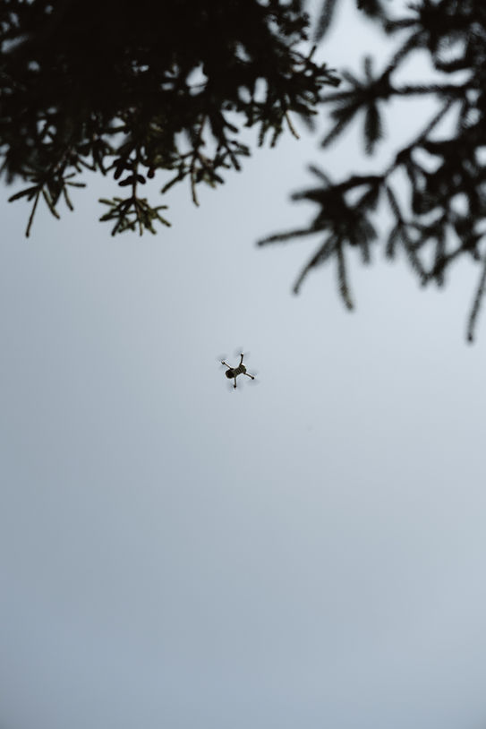 Drohne im Flug über dem Wellness-Hotel Ronacher. Behind the Scenes der Content-Produktion mit technischer Raffinesse.