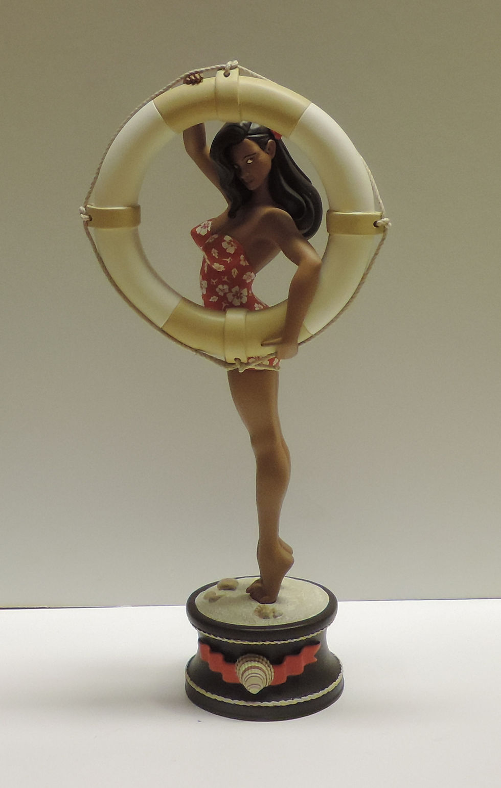 Pin Up Yuku Leelee (Petit Modele) par Vatine