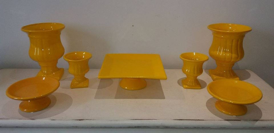 Amarelo
