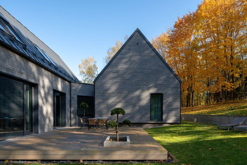 FASADAS – tai namo vizitinė kortelė. Mes padedame ją sukurti ilgaamžę!