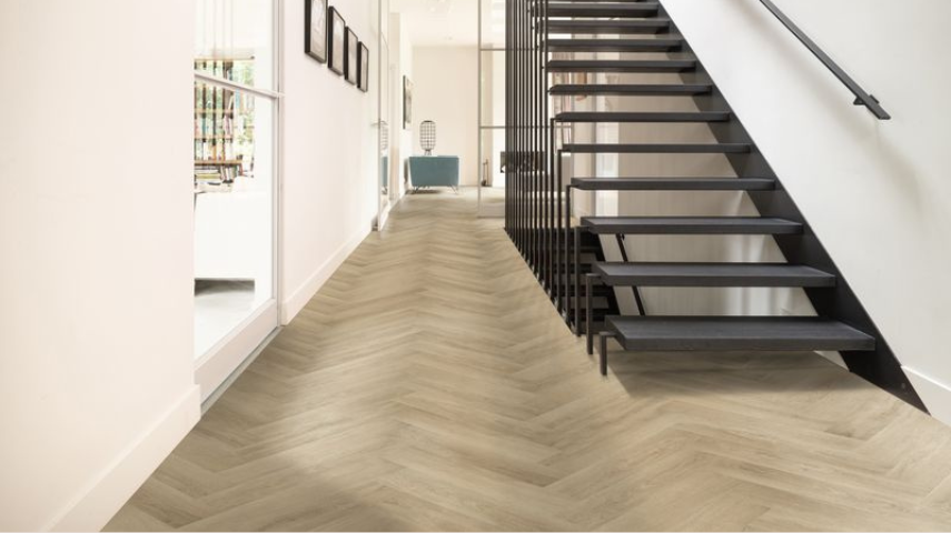 ELIAS FLOORING pristato išskirtinius grindų sprendimus RESTA parodoje