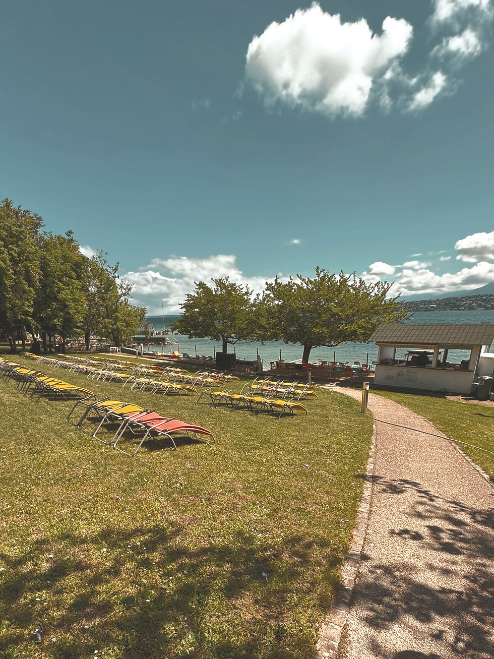 Plage UN Port Geneva plage afternoon