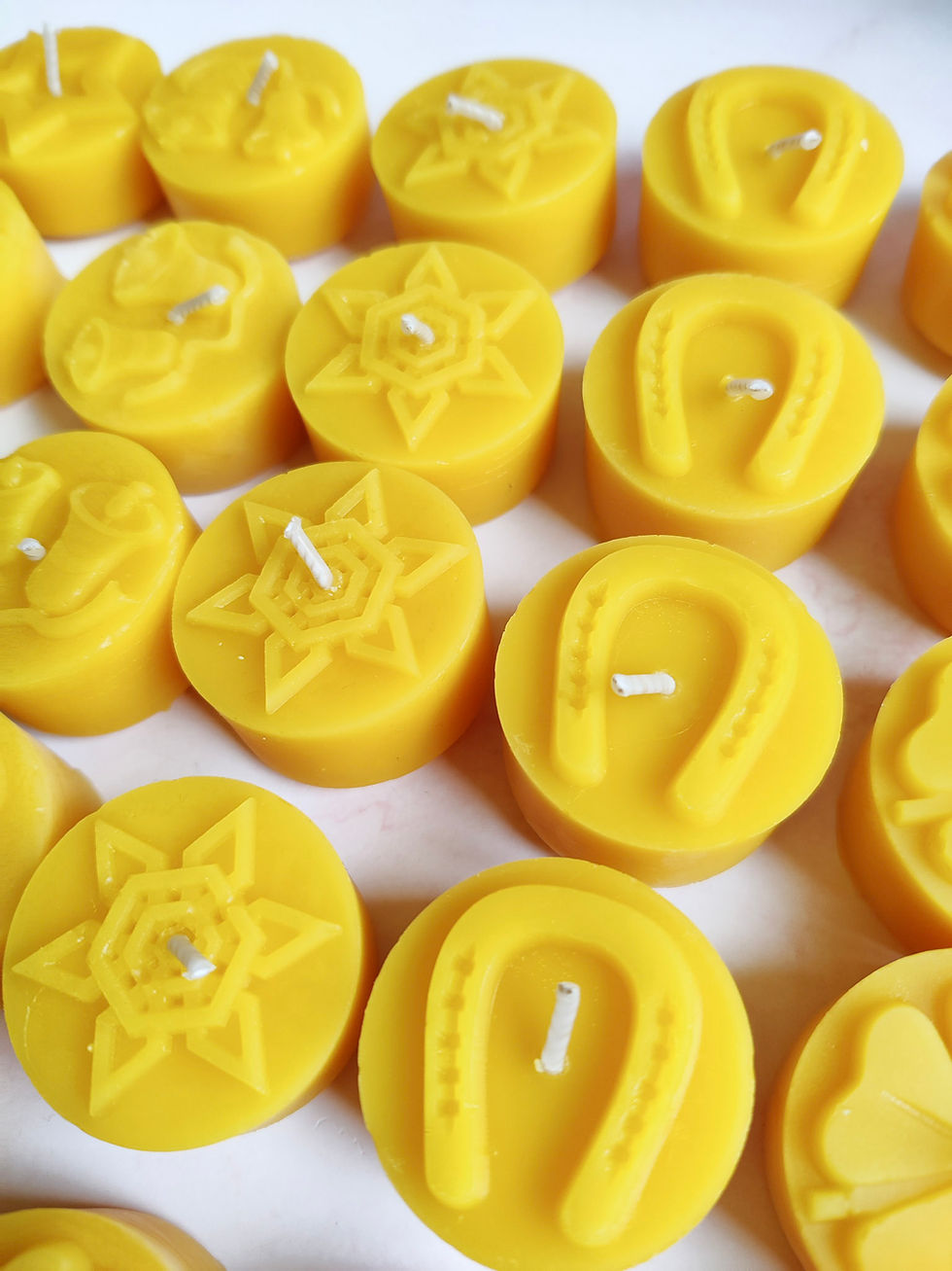 Miniature : Beeswax tealights - bulk 10, 20, 30, 50