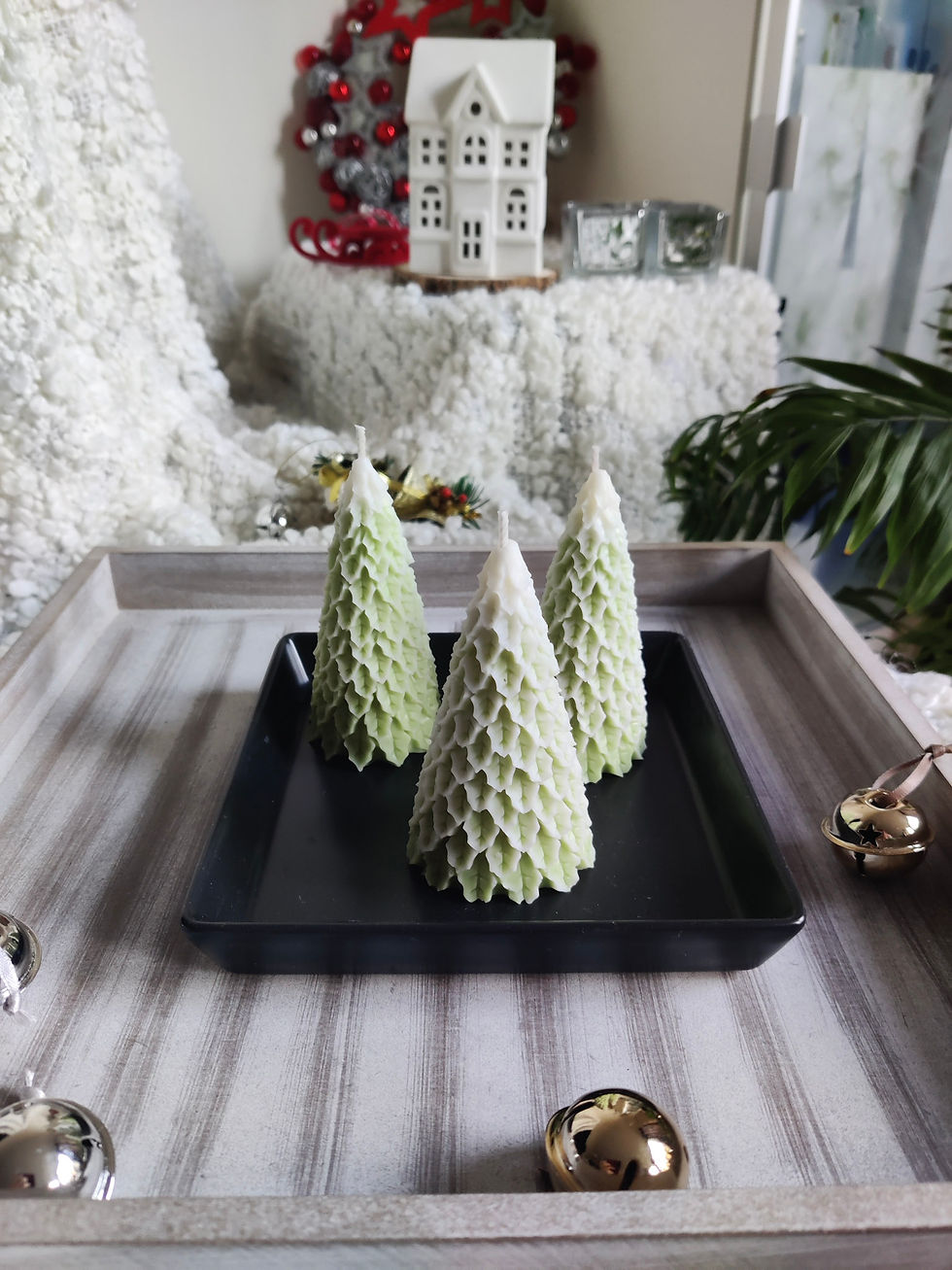 Thumbnail: Winter tree rapeseed candle