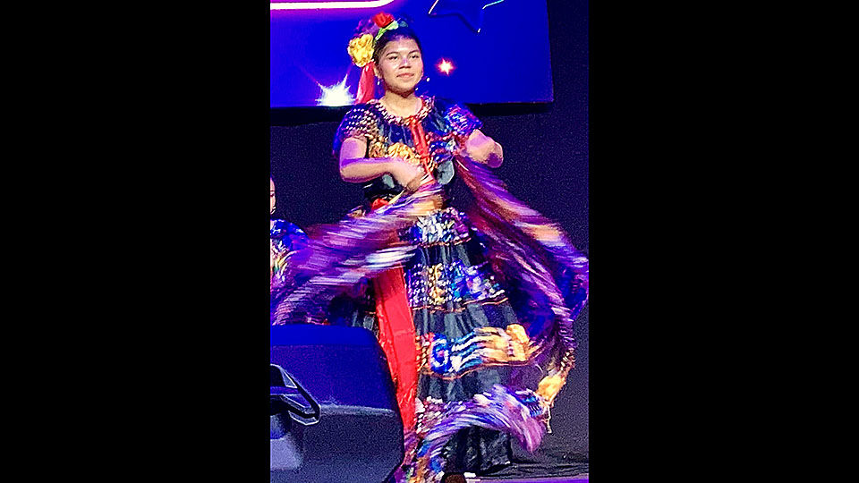 Sol Azteca Mexican Dancer Troupe