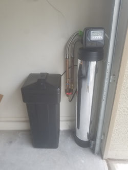 Advanced Series Water Softener with Clack WS1 Valve