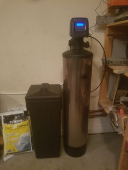 Water Softener with Fleck Valve