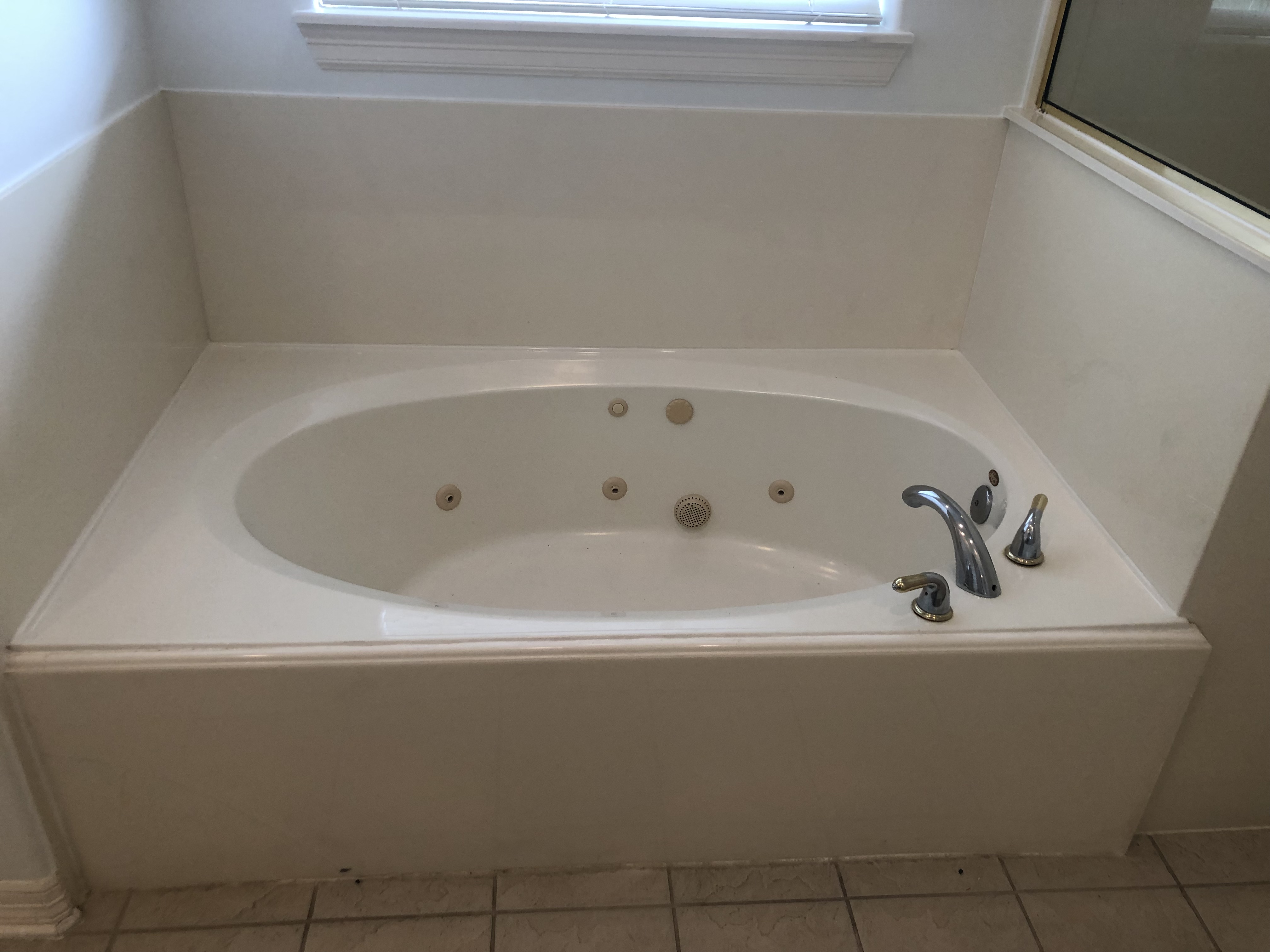 Jacuzzi