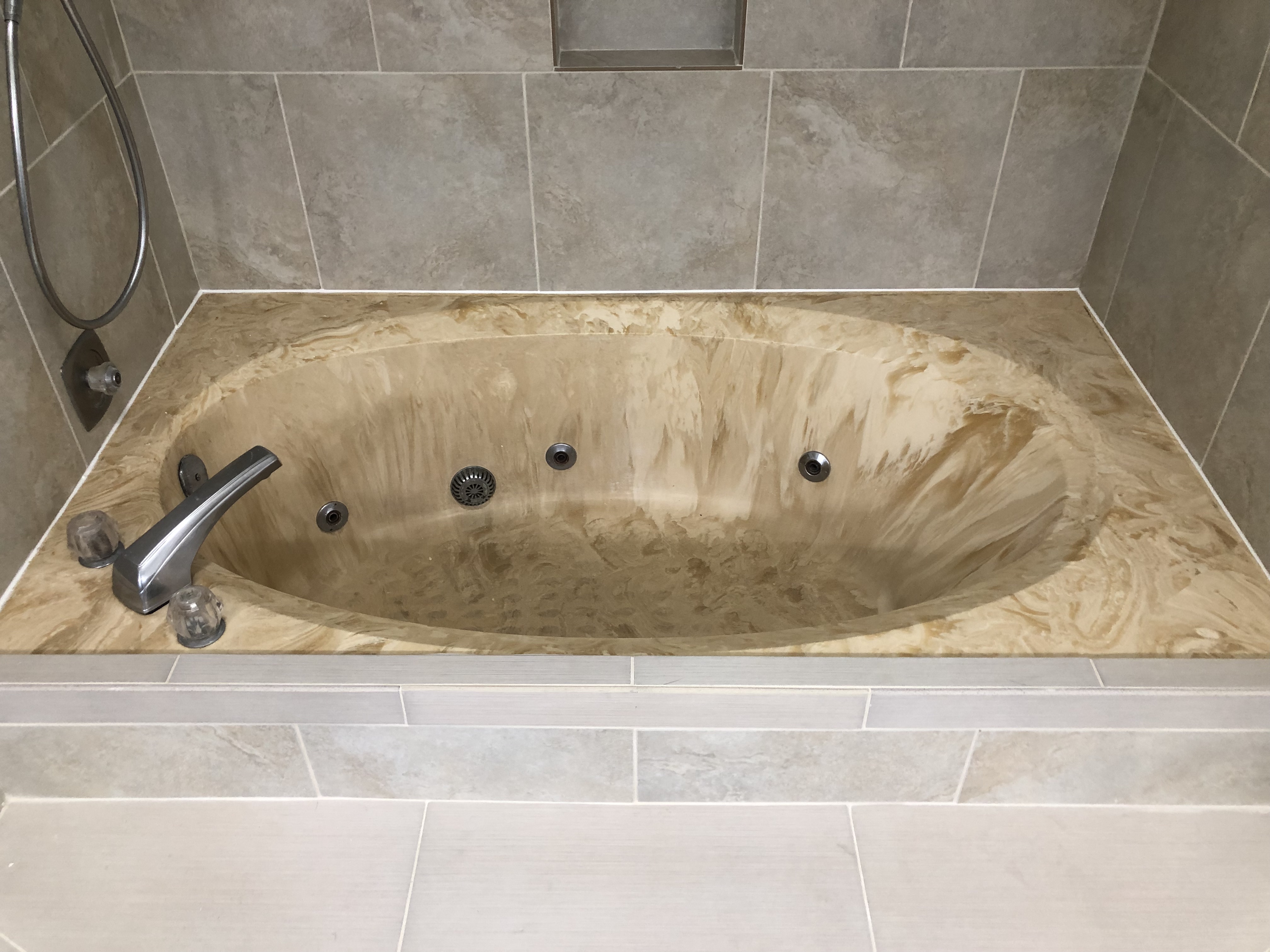 Jacuzzi