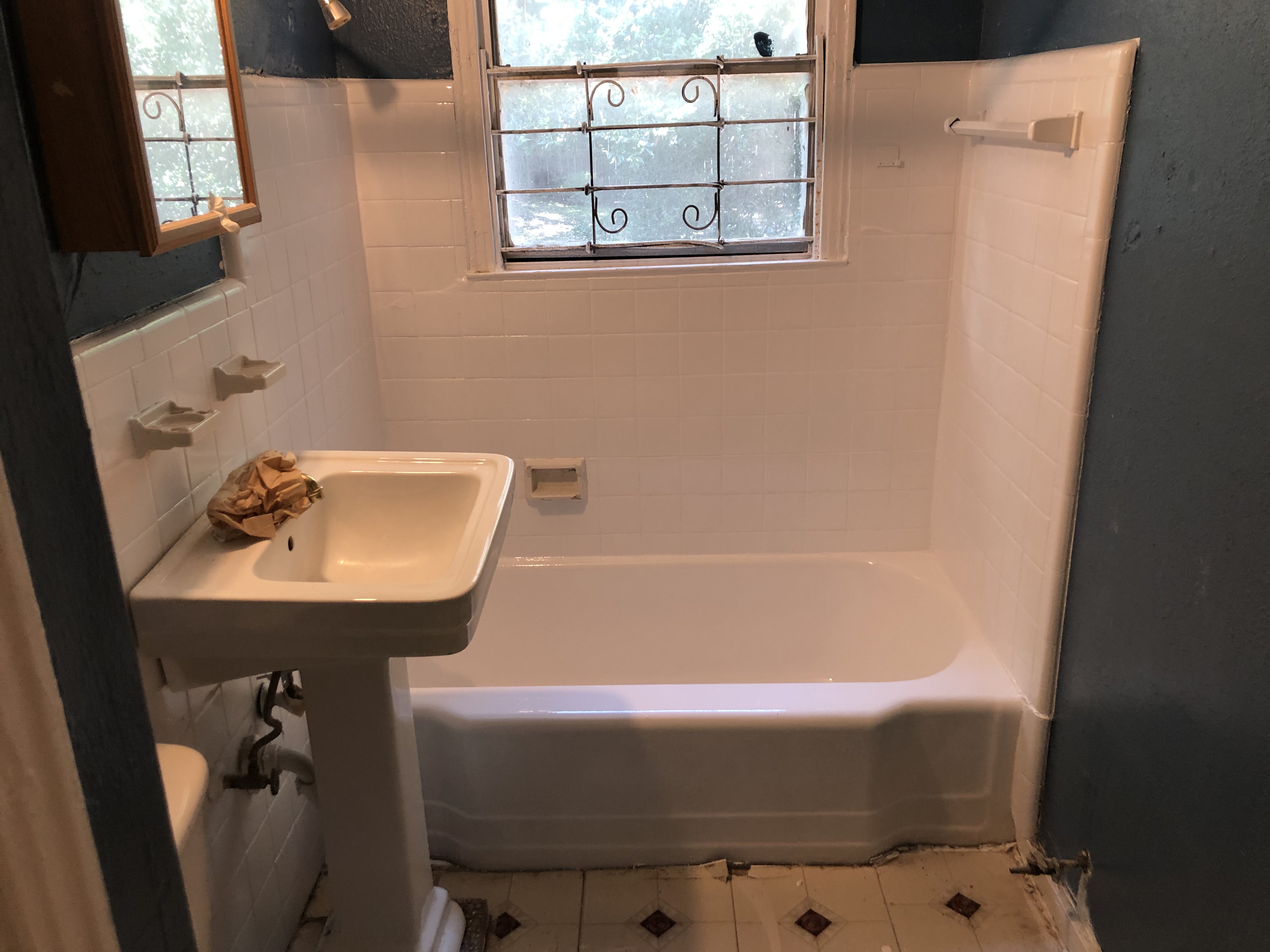 Refinish Tub and Tile