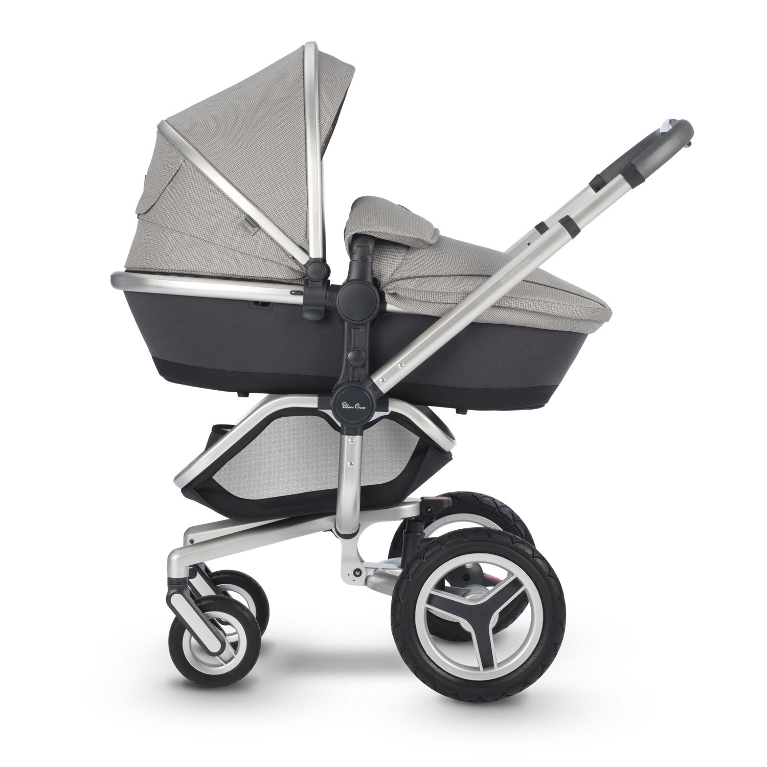 silver cross pioneer tranquil