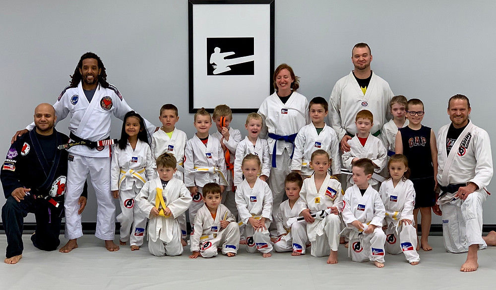 Lightning Kicks little Heroes during promotions ceremony
