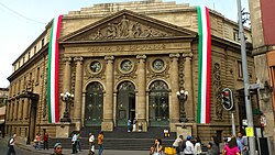 Cámara_de_Diputados_2012-09-09_03-36-12