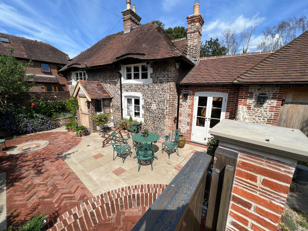 Landscaping: Decorative Patio