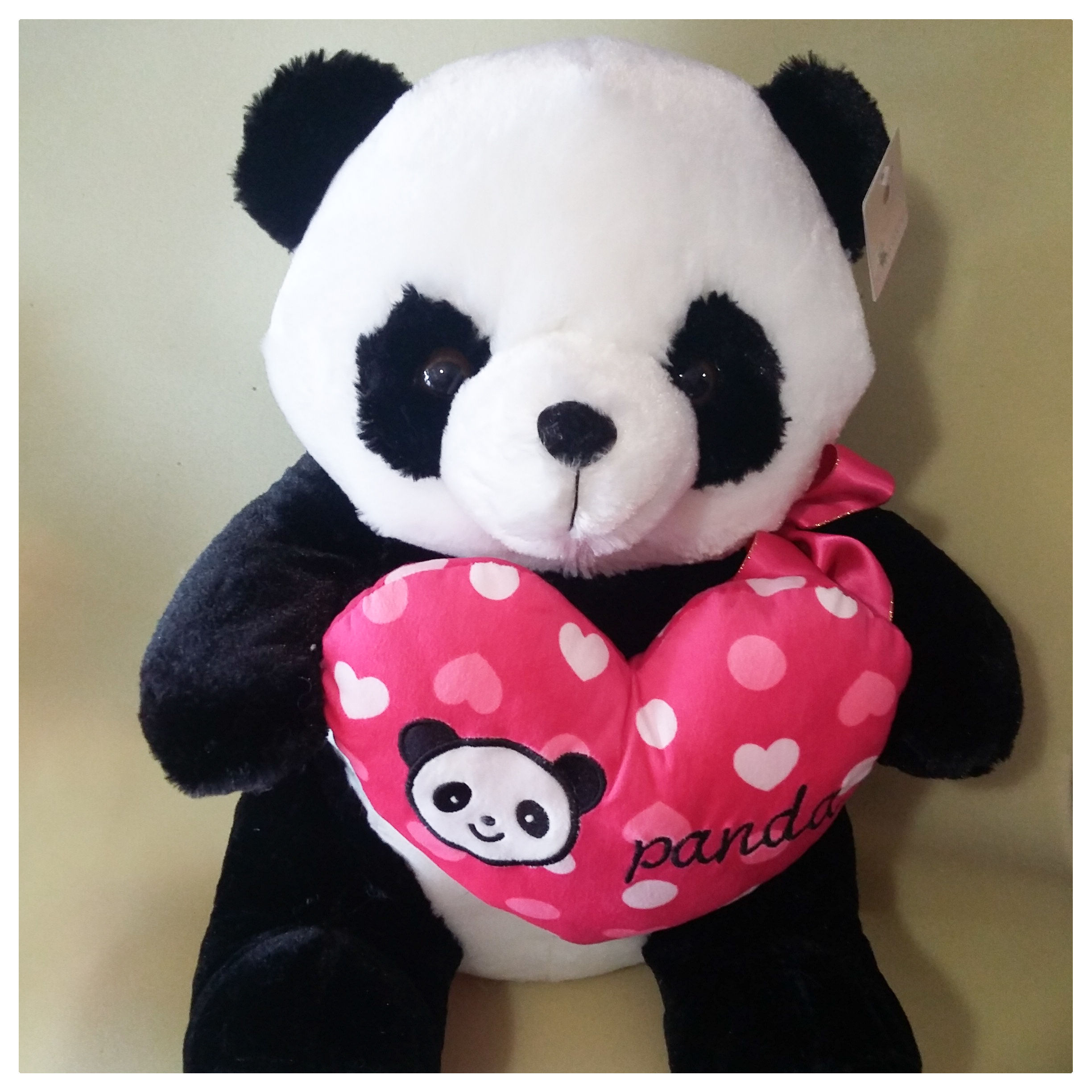 Панда с сердцем 45см