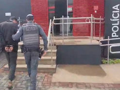 Guararema, SP: Polícia Militar prende homem acusado de tráfico de drogs
