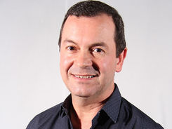 CRISE POLÍTICA EM BIRITIBA MIRIM: Vereadores afastam prefeito Jarbas