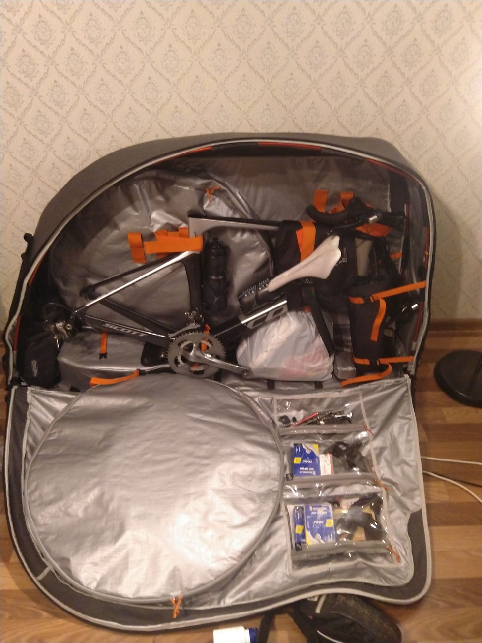 Велосипед в разобранном виде