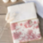 housse carnet de santé personnalisée en toile de jouy