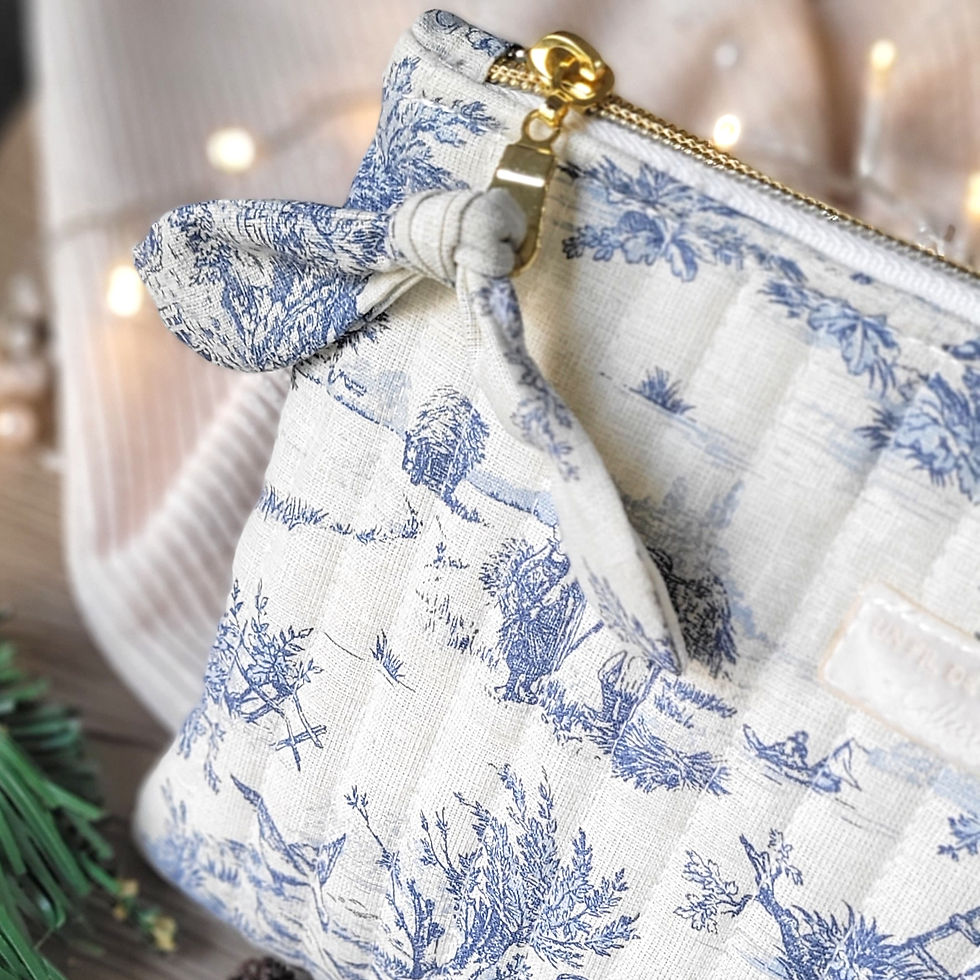 Thumbnail: pochette toile de jouy bleue