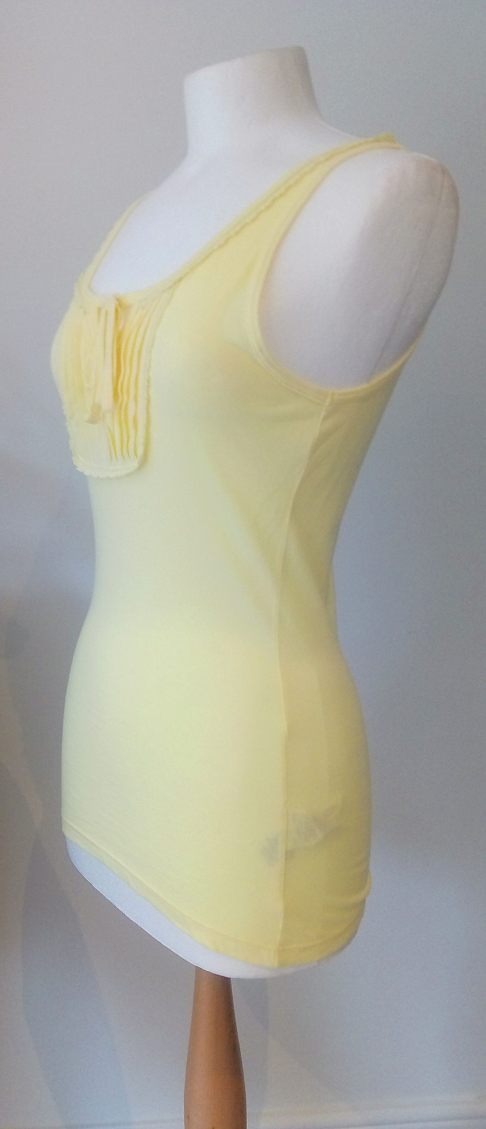 Thumbnail: Lemon Vest