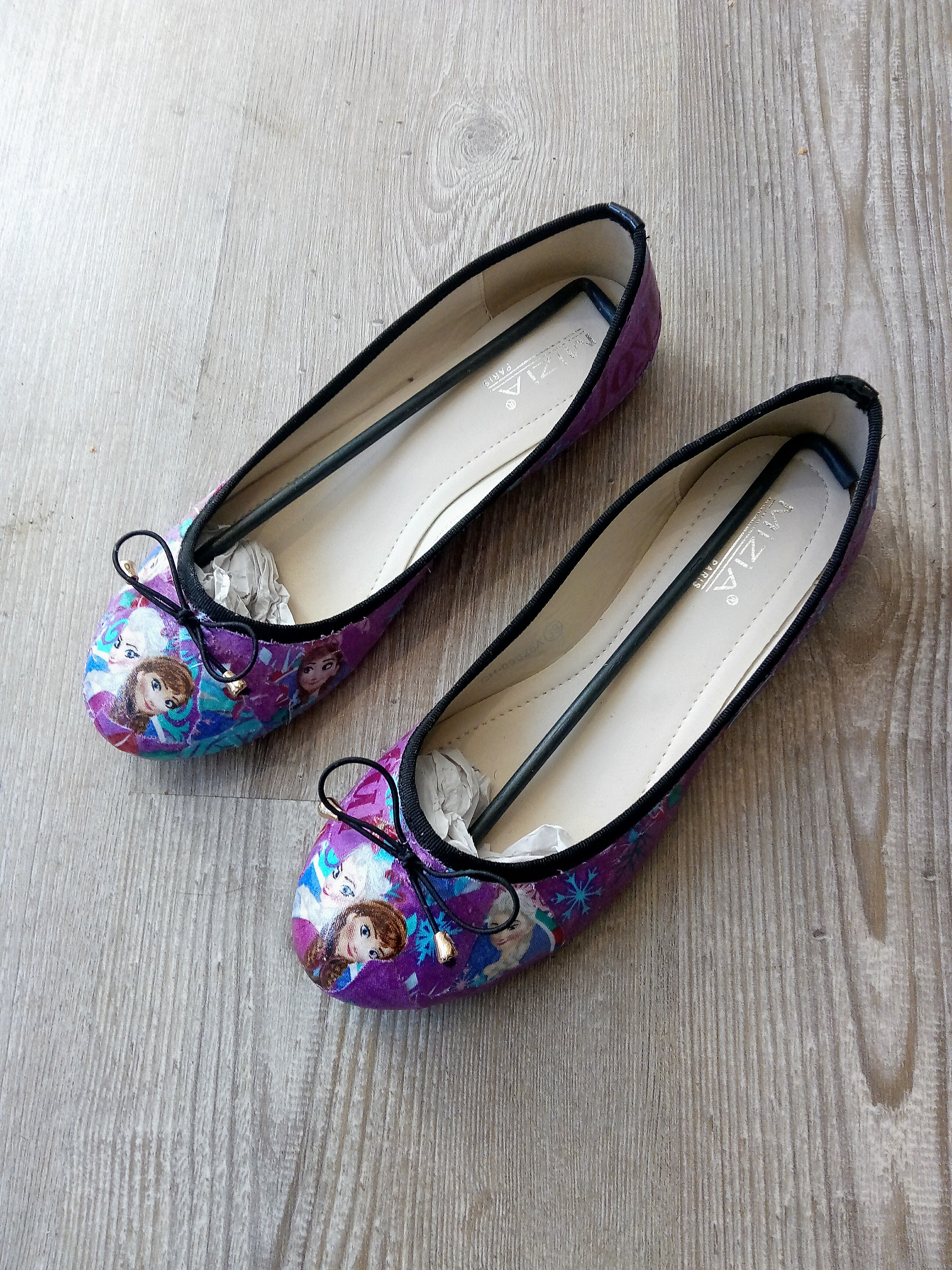 Frozen Ballerina Pumps