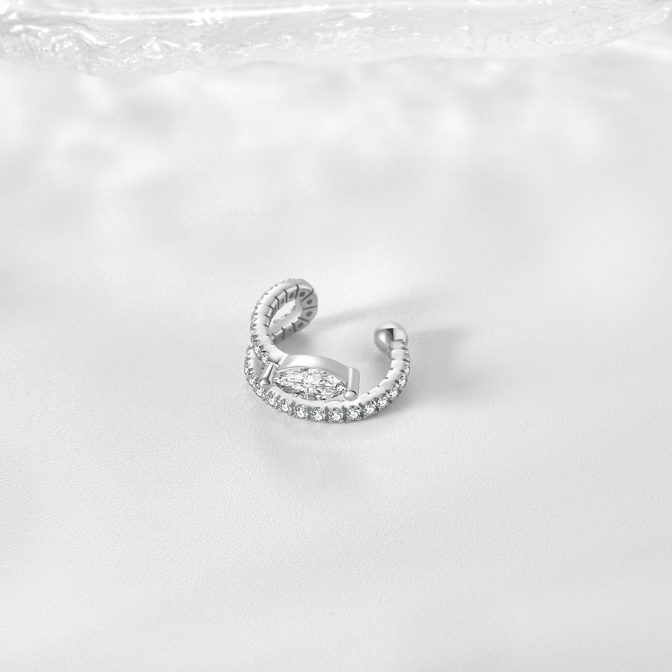 Miniatura: Isabeau Marquise Ear Cuff