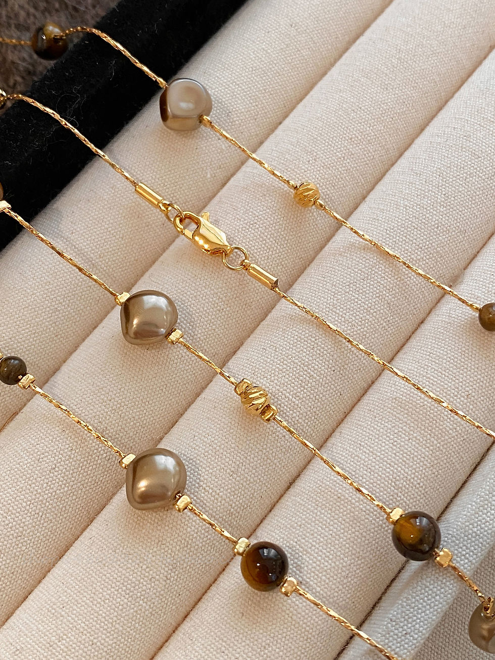 Miniatura: Genevieve Pearl Necklace