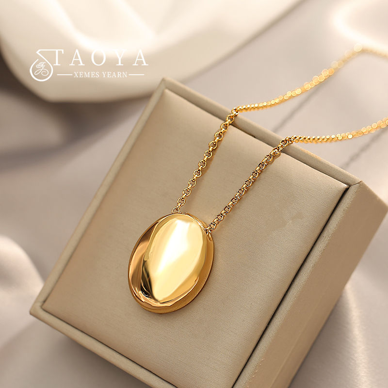 European and American Oval Pendant stainless steel Gold Color Long Necklace Fash