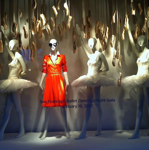 ANNA VICTOR_JIL SANDER_edited_edited.jpg
