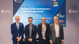 Signing Event during Paris Air Show