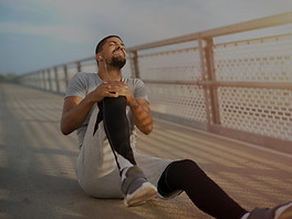 Knee pain chiropractic assessment and care in Hornsby NSW