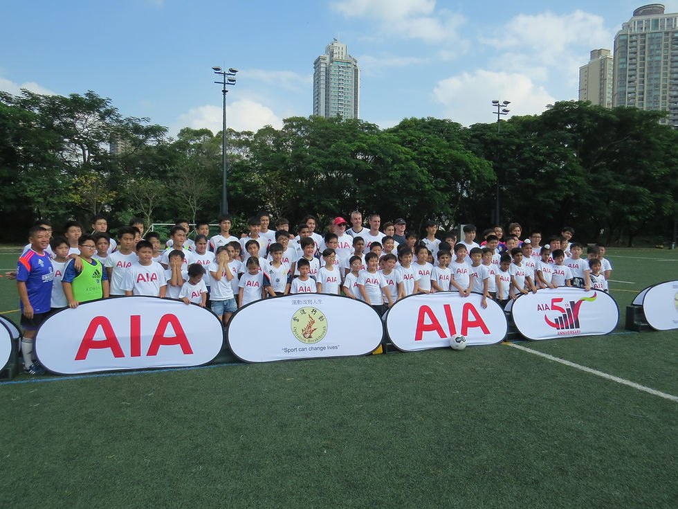 A group photo with many of the 60 participants who turned up for the football “Open Day” on October 31st, 2015.