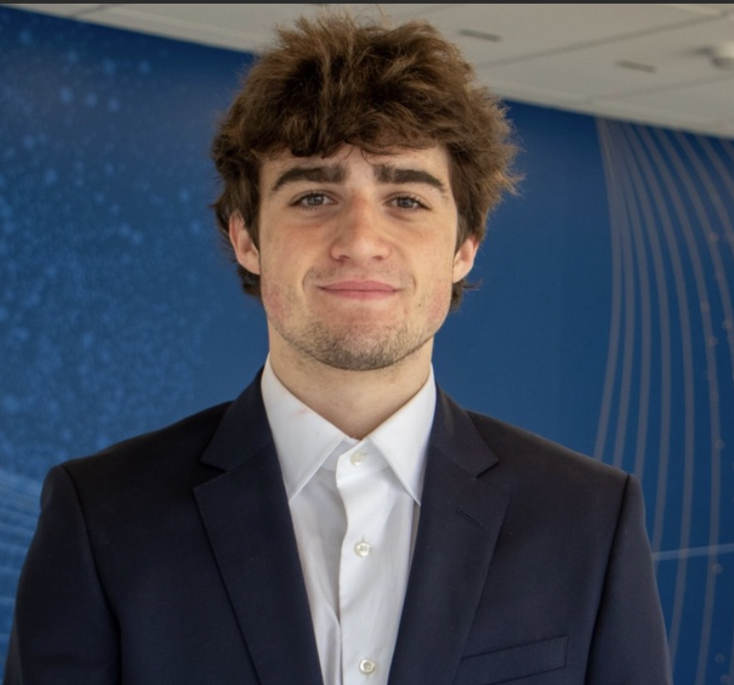 Writer: Maceo Gifford