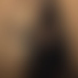 Anne Hathaway en Mother Mary