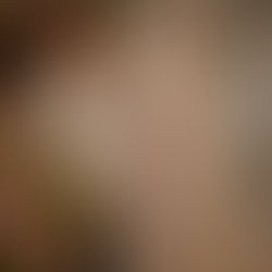 "Quería parecer un fantasma" confiesa Emma Roberts sobre su elección de vestido nupcial