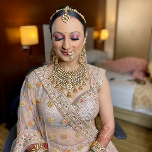 Bridal makeup artist in south delhi
